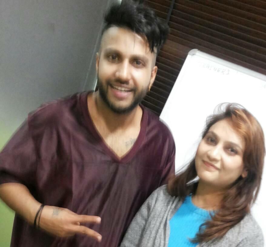 Sukh-E Singer: Facial Treatment performed